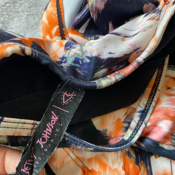 Betsey jhonson yoga Floral Halter Crop Top - Orange and Black - Picture 6 of 6